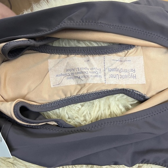 NWT JESSICA REY Swim/Bikini Bottoms. Dark Gray. Size Medium. Fully Lined - Picture 4 of 4